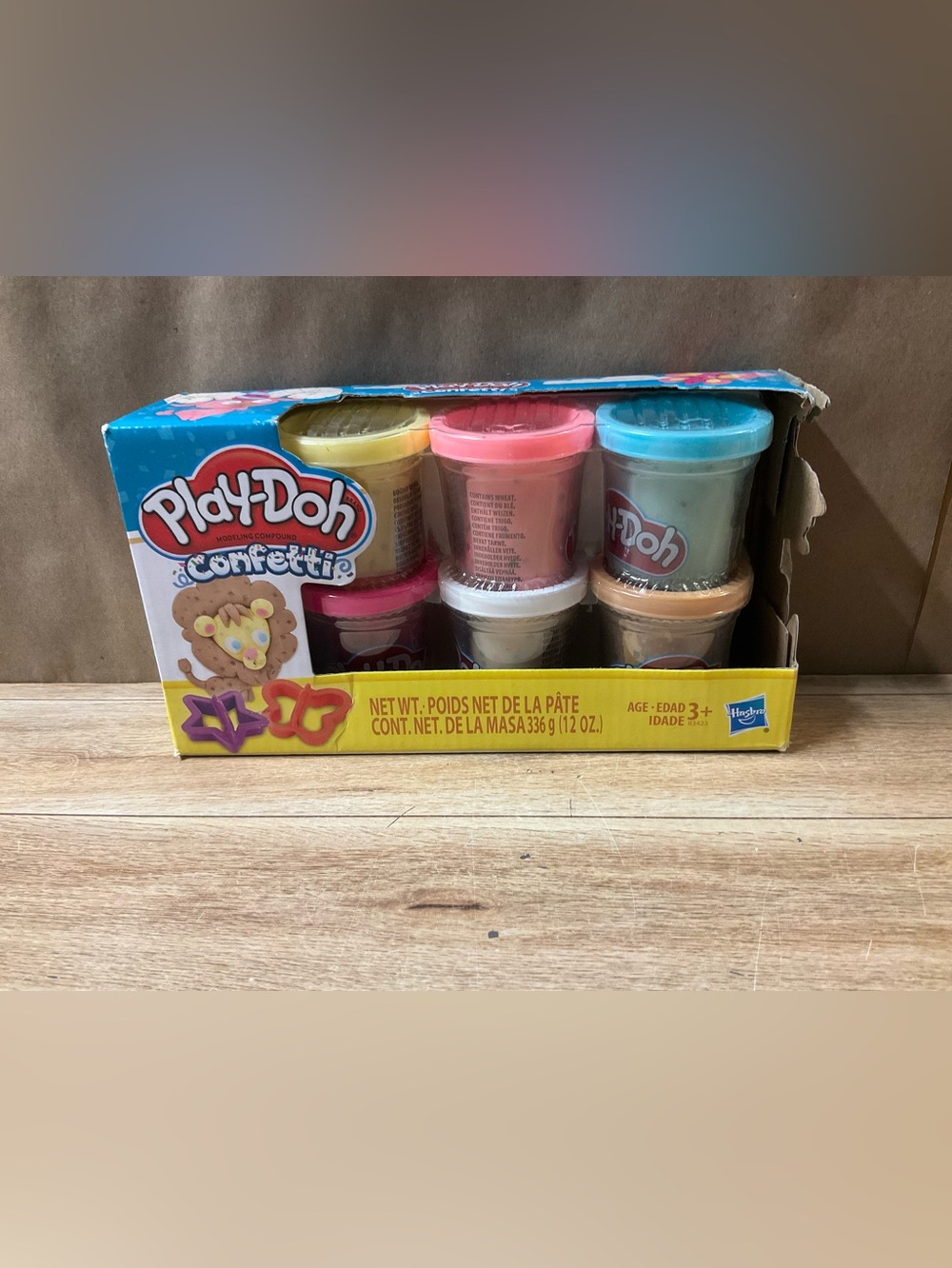 New! Play-Doh Confetti Modeling Compound 6 Glitter Sparkles